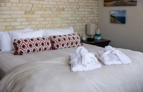 Top of The Peak: Downtown Gem! Steps to Beach - Foto 34