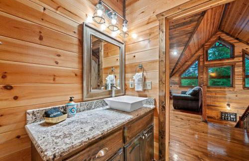 King Suite! Hot Tub, Arcade Games, L2 EV, Fire Pit, Kids Playset, Ping Pong, Dog Friendly - Foto 45