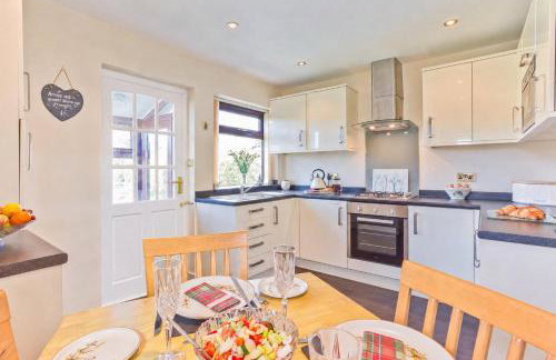 Kents Bank Holiday - Pet Friendly with Bay Views - Foto 9