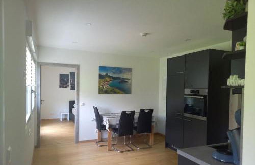 Moderne 1,5 Zimmerwohnung - Foto 1