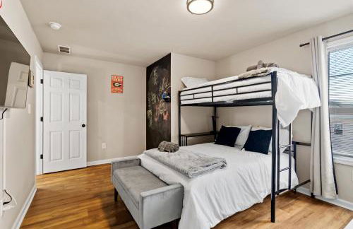 Modern Athens Stay 2 King Beds Near UGA & Downtown - Photo 39