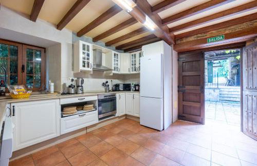 Villa en Asturias con cine, Piscina, BBQ, Juegos, 14 Pax - Foto 18