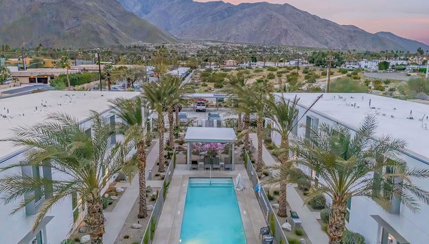 Zanjero by Avantstay Mins From Downtown Palm Springs Private Terrace, Shared Pool - Foto 2, Interior