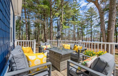 Riverfront Retreat in Wareham - Foto 1