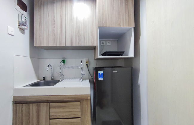 Comfort 1Br At Amartha View Apartment - Photo 9