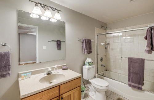 Idyllic Mtn Retreat with Hot Tub Near Shenandoah NP! - Foto 32