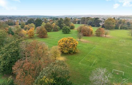 Modern and Comfortable 3 bed - Foto 19