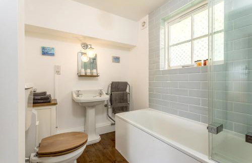 Fal River Cottage - Photo 20