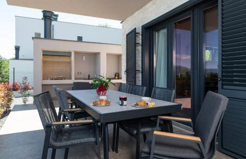 Villa Callista near Labin for 10 persons with kids playground, fitness and heated pool - Foto 8