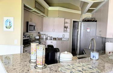 Peaceful Lakeside Retreat - Foto 32