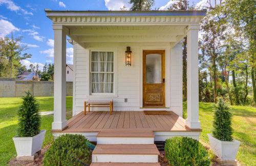 Luxe Fairhope Home with Covered Patio Walk to Bay - Foto 27
