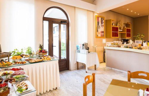 Eltina Hotel - Photo 50