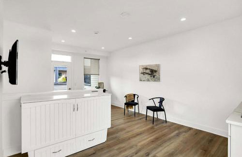 Luxury Townhouse with Fireplace Rooftop Deck Close to Downtown-Family Friendly - Foto 55