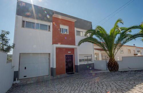 8 Rodrigues Family House - Villa with patio - Foto 49