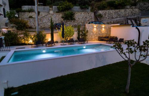 Villa Veronica with pool first line at sea - Foto 5