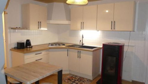 Grand T2 entièrement rénové entre Angers et Cholet - Foto 4