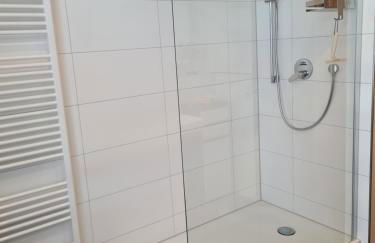 R7 Bodensee mit Seesicht sonnig ruhig groß - Foto 10