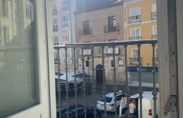 APARTAMENTOS LA FLORA BURGOS todos con aire acondicionado y ascensor - Foto 46