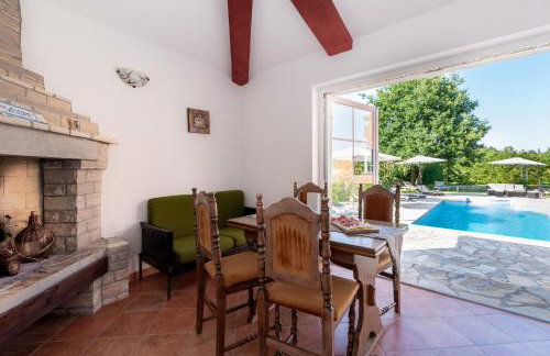 Villa Ivona, a luxurious villa minutes from the sea - Foto 12