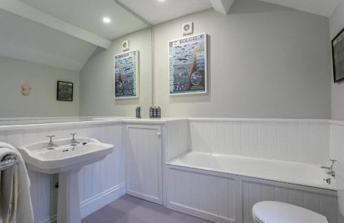 Micklethorn at Broughton Sanctuary - Foto 31