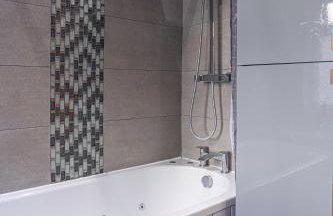 Newly Refurbed 5 Bed House for Contractors, Families & Relocation- Cosely Wolverhampton - Foto 10