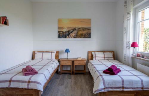 FH Ostfriesland to Huus, zw. Emden und Greetsiel - Foto 5