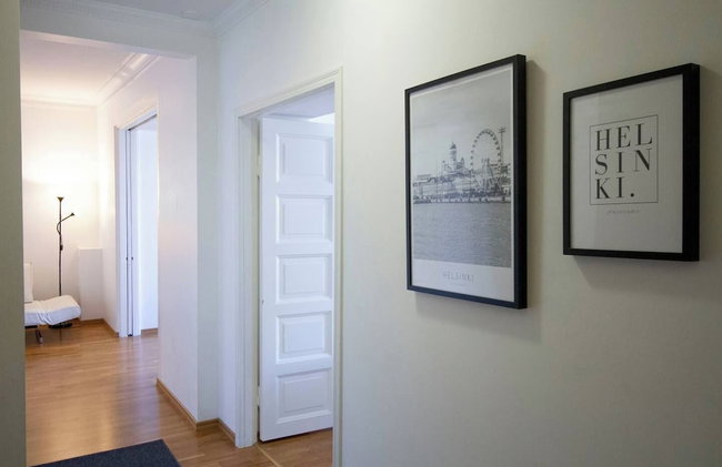 2ndhomes Stunning Top Floor Residence with 2BR & Sauna - Foto 32