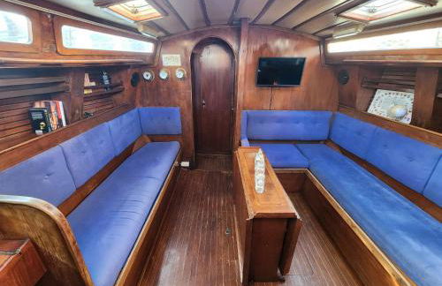 Over the Sea - Photo 1