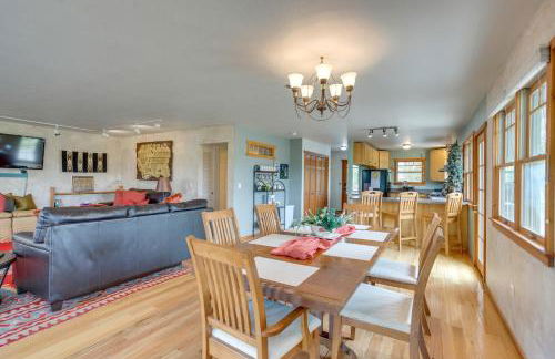 Montrose Family Home with Yard and Fruit Trees! - Foto 8