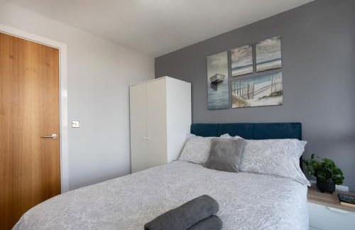 Vista Verde - Luxury City Penthouse 2BR - Sleeps up to 6 - Parking - Photo 45