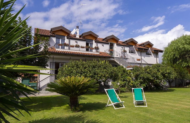 La Casetta Sull Albero 900m From the sea - Foto 1