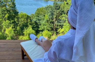 Zloty, a Skromny - ogrodzony domek z jacuzzi i widokiem na jezioro - Foto 5