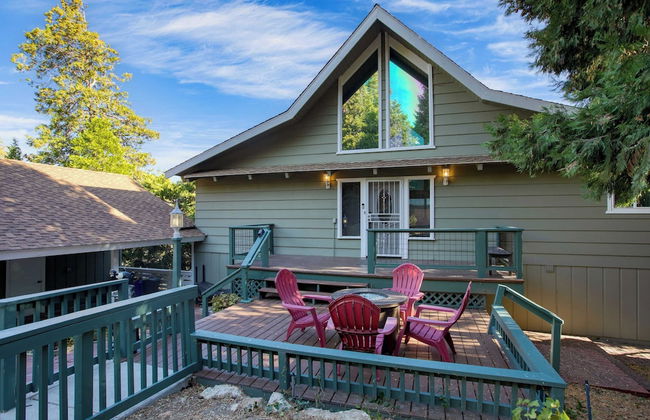 Lake Access, Game Room, Firepit, 3 Decks w/ Views Lakeview Ridge by Avantstay - Foto 30