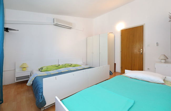 Apartments and Rooms Dragica - Photo 13