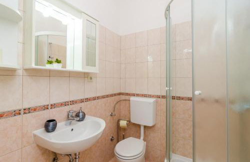 Stone House DiMaTo - Photo 20