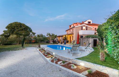 House Poljica with a pool - Foto 37