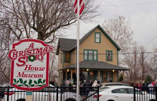 Stylish King Bed, 2BDRM, 1 Mile to DTWN, Game Room - Foto 19