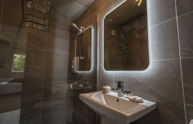 Newly Renovated, Stylish Self-catering Apartment - Foto 15