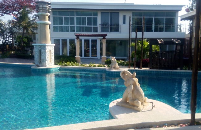 Beachfront Family Penthouse Hua Hin - Photo 54