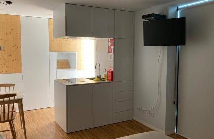 Central Studio Flat - Photo 1