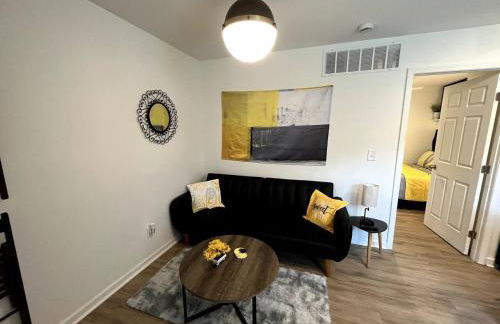 Yellow Door Retreat Minutes to Dwntwn - Foto 31