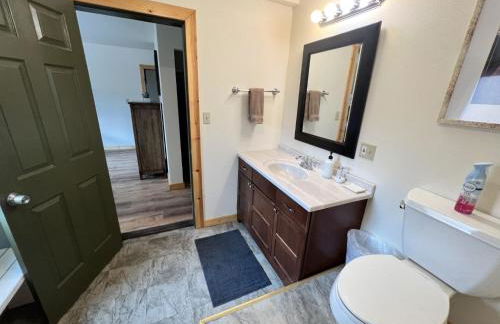 Denali Park View House - Photo 12