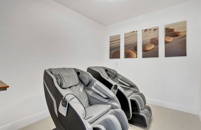 Luxury Escape: Pool, Hot Tub, Gym And More! 6 Bedroom Villa by RedAwning - Foto 43