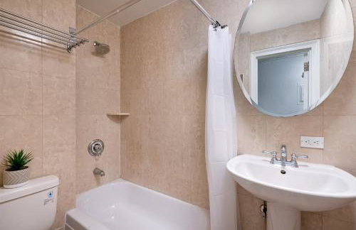 73-201 New 1BR 1Bth UWS Doorman Gym - Photo 21