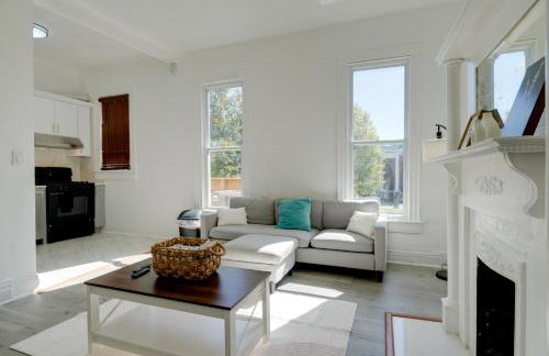 Walk to Churchill Downs Pet-Friendly Retreat! - Foto 7