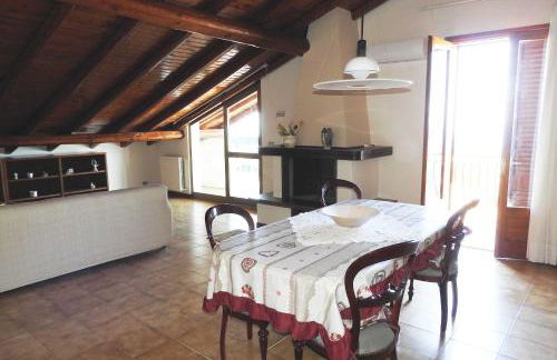 Mansarda sul mare dei Ciclopi - Foto 7