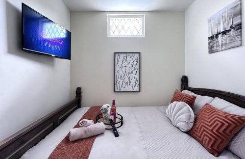 Chic Charming Classic 3bed w Ensuite - Pontypridd - Foto 2