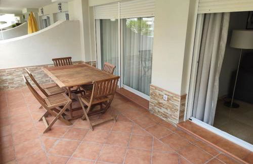 Sunny Guadalmina Apartment - Photo 26