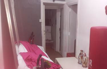 First Floor Flat - Foto 15