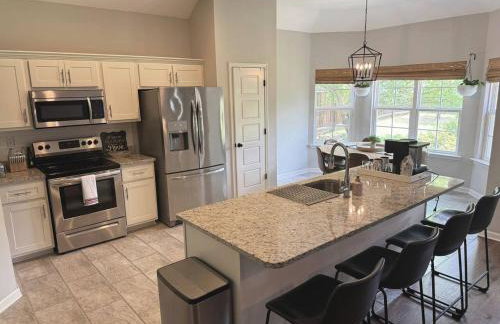 3BR w/ Pool Table & Ping Pong - Near Snowden - Foto 6